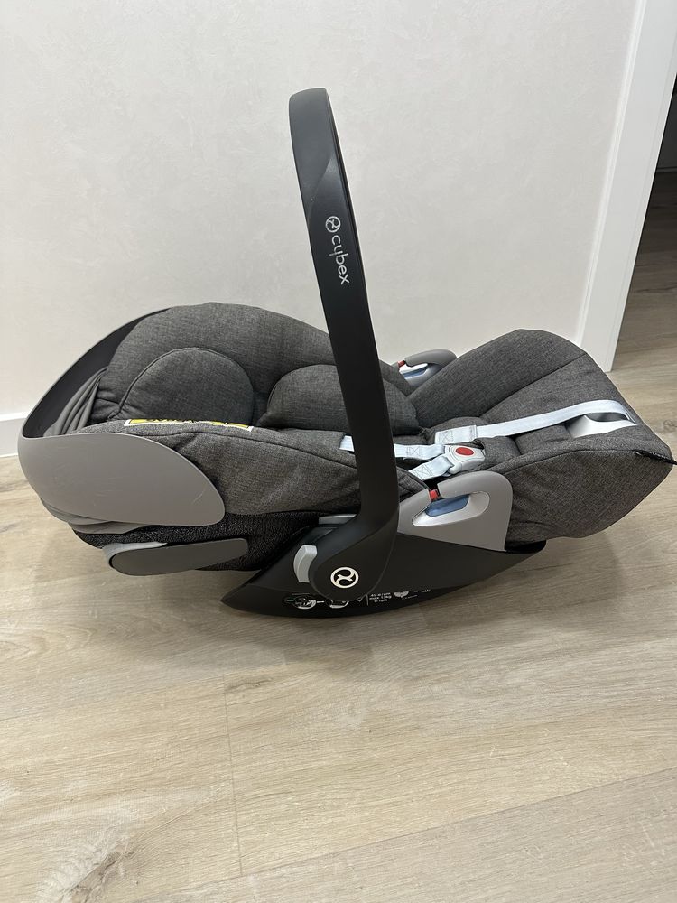 Автолюлька (автокрісло) Cybex cloud Z +