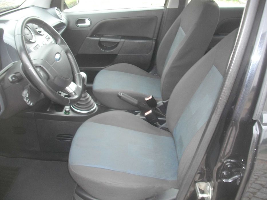 Ford Fiesta ST-line 1.25 de 2007 impecável