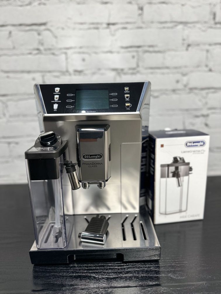Кавомашина Delonghi Primadonna Class