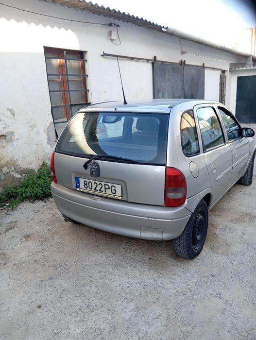 Opel corsa b ano 2000
