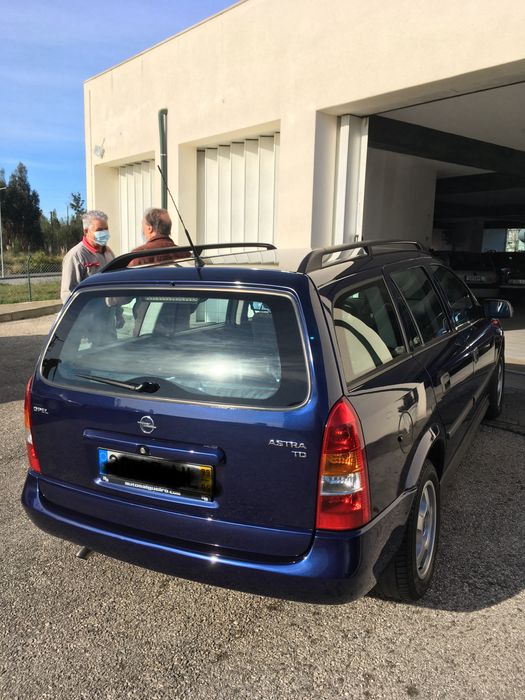 Opel Astra Caravan (motor gripado)