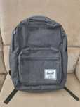 Plecak Harschel   ciemno szary   super stan  laptop