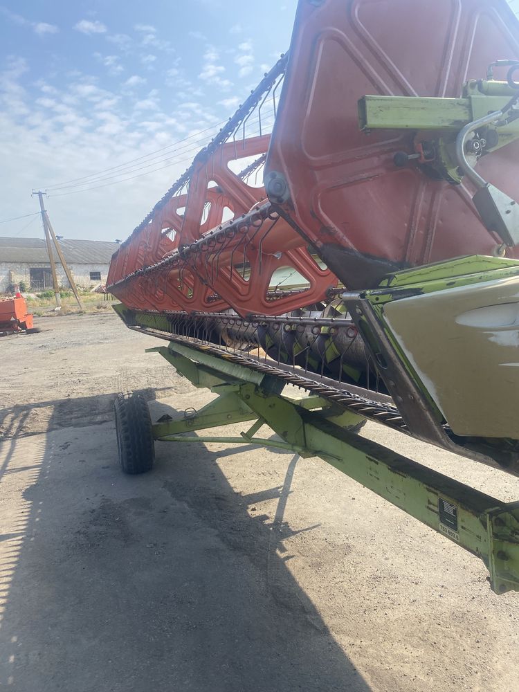 Продам комбайн claas lexion 580 Cat 600