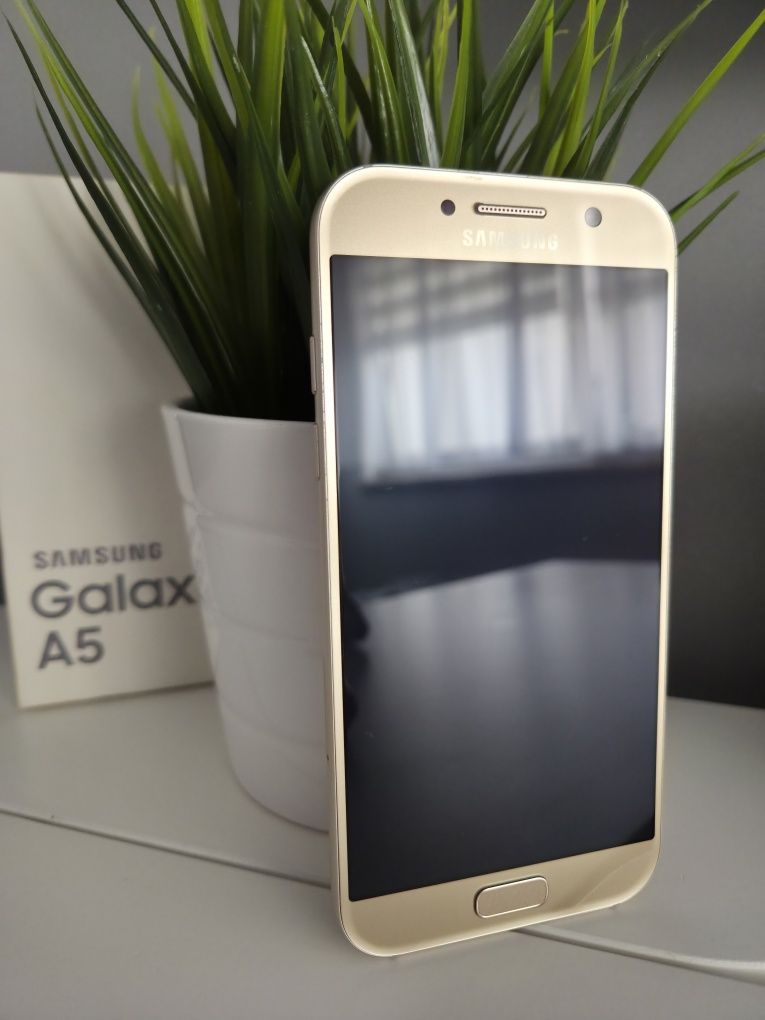 Samsung Galaxy A5 2017 bdb stan