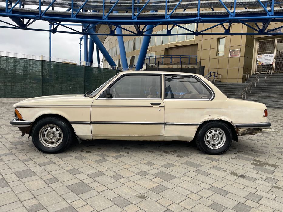 BMW 315 Е21 1983 год