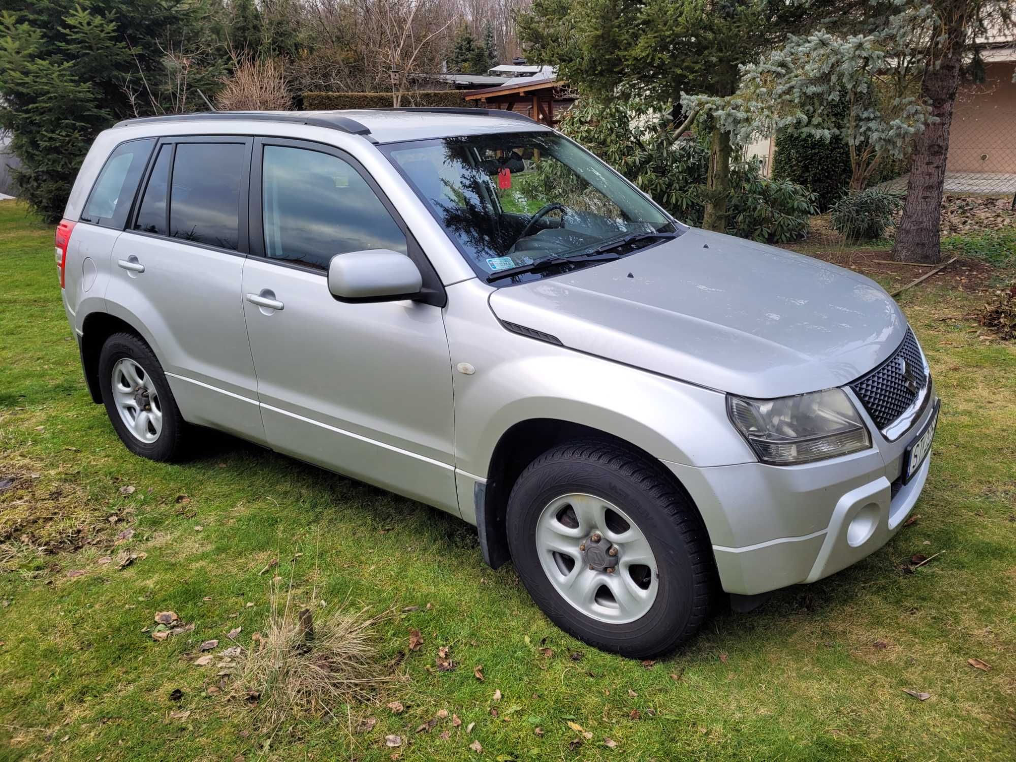 Suzuki Grand Vitara de lux