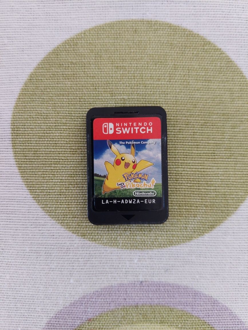 Nintendo Switch + 200gb dodatkowe + Gra ,, Let's go Pikachu"