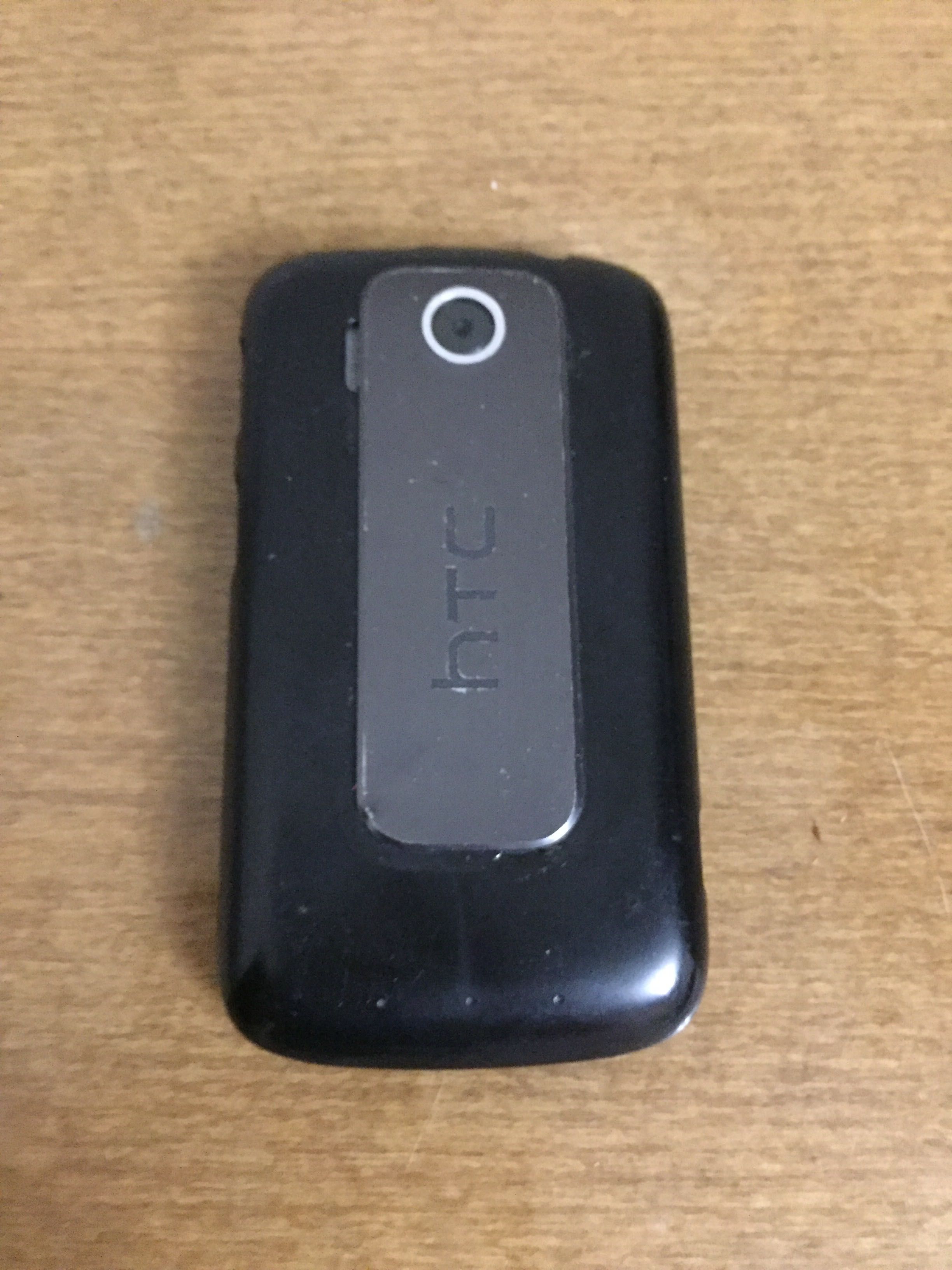 Сенсорний смартфон HTC Explorer під ремонт або на запчастини