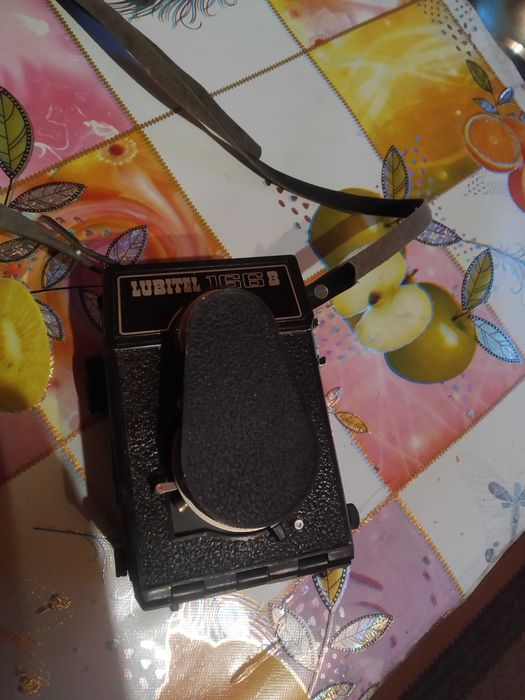 Фотоапарат "Любітєль" 166 в Ломо