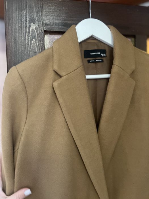 Жіноче пальто осінь