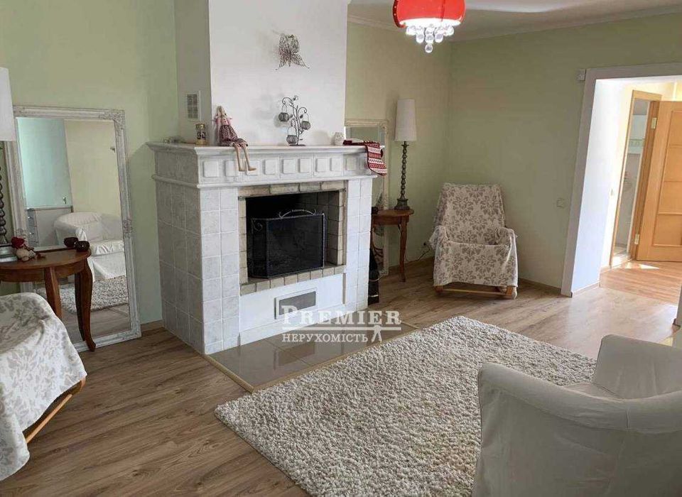 Продам сучасний двоповерховий будинок