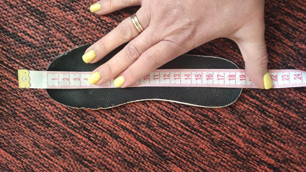 Віддам кросівки Reebok, 28розмір, на ніжку 17.5см