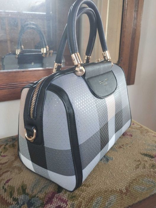 Torebka damska biało czarna w kratkę