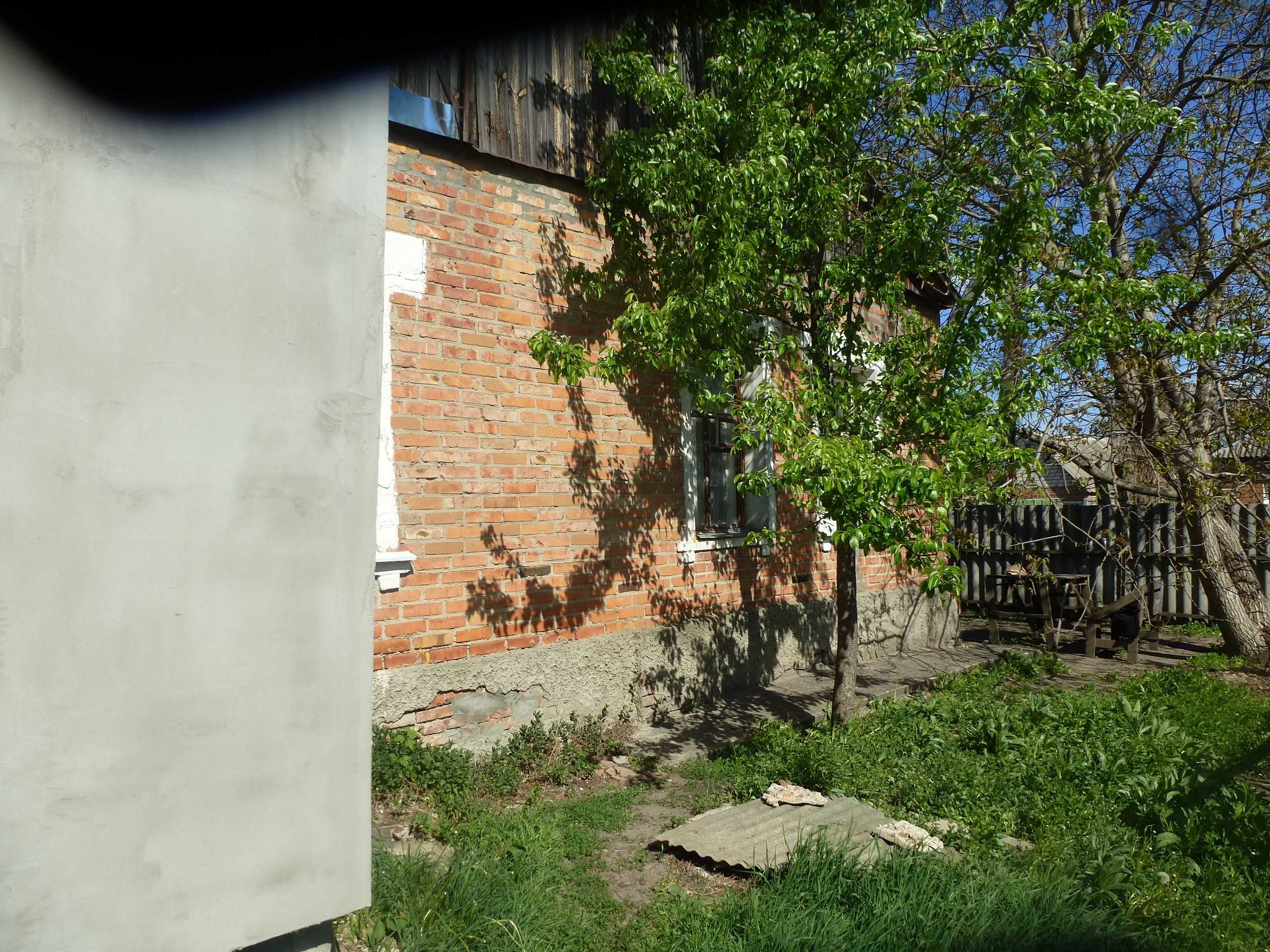 Продам квартиру в центре Змиева
