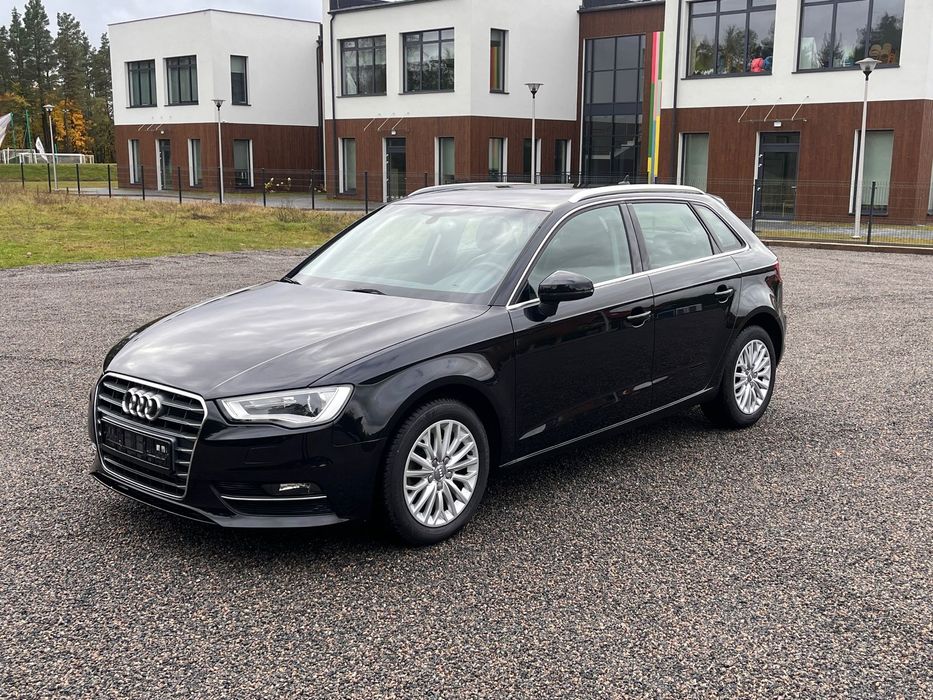 Audi A3 Sportback 2.0 TDI Sportback Xenon + Led