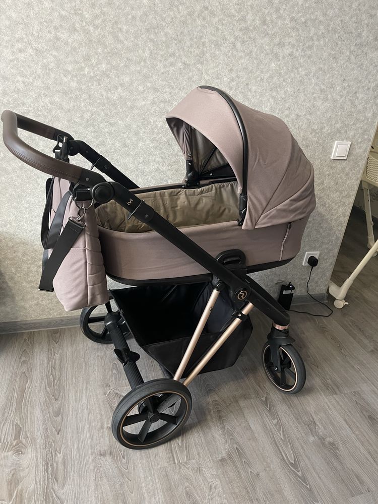 Продам Коляску уневерсальную 2в1 Roan Ivi Cocoa Rose Gold