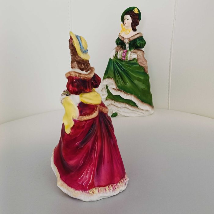 DAMA**figurka w czerwonym stroju porcelana COALPORT 1945+