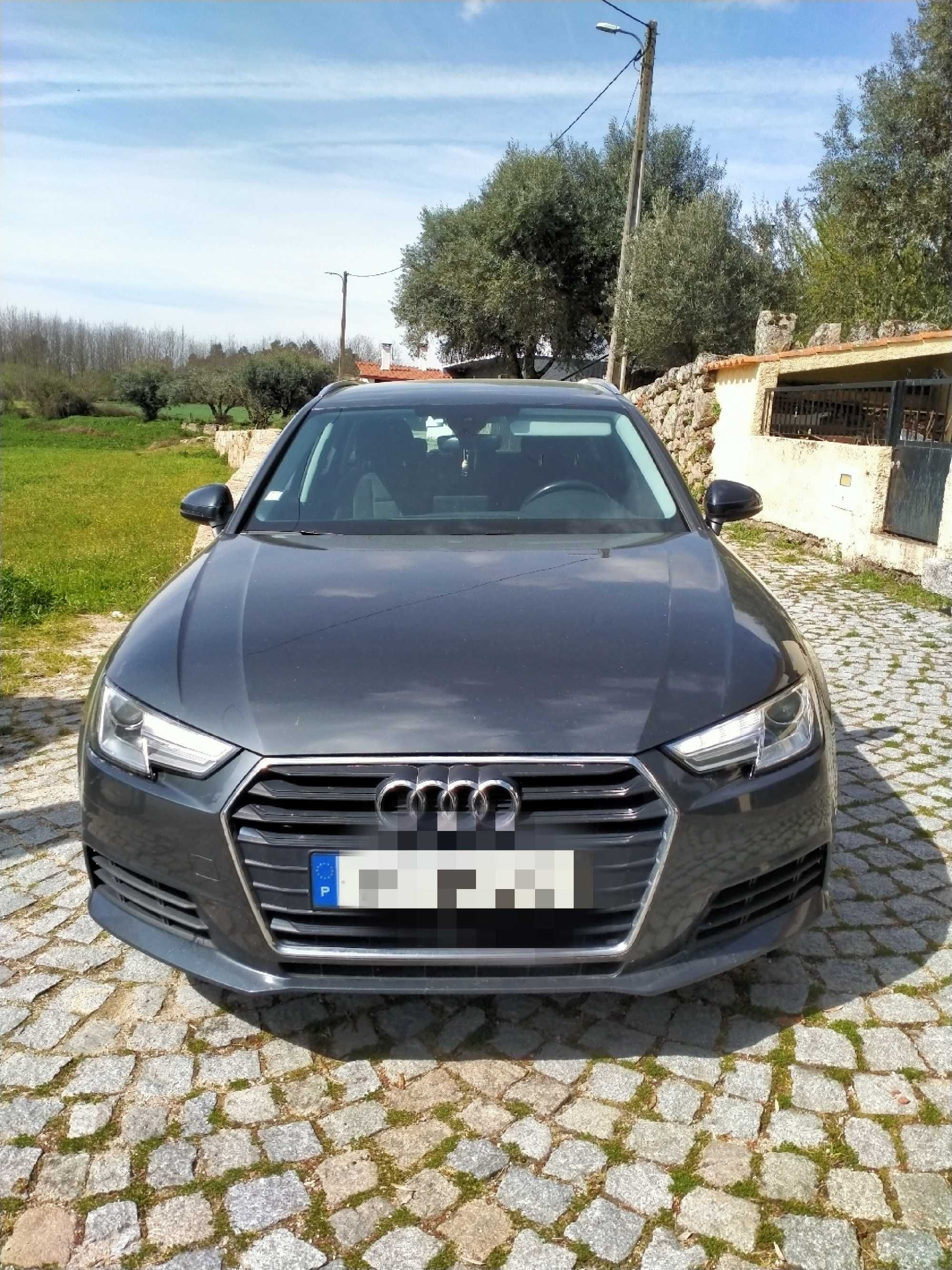 Audi A4 Avant 2016