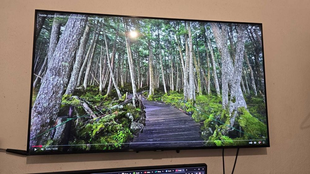 Smart Tv 50' Samsung + Suporte de Parede