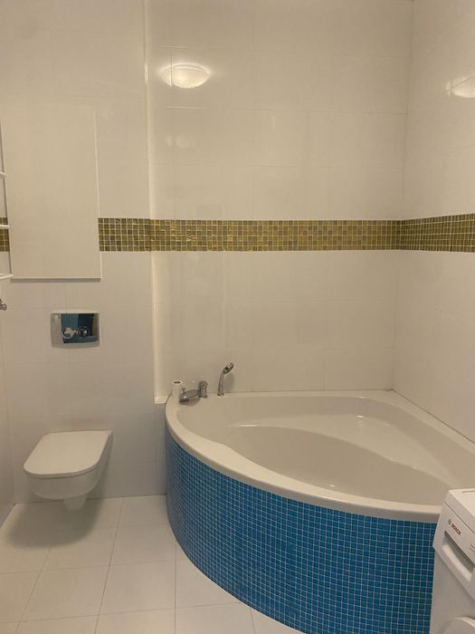 Продаж 1-ком 60 м/кв ЖК Пори року