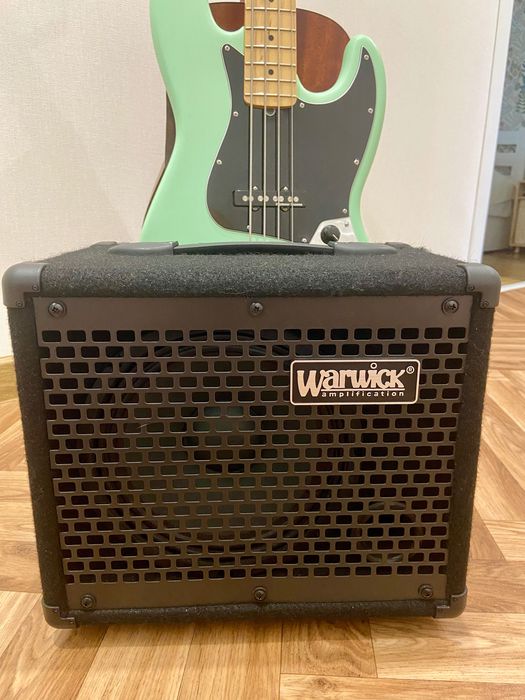 Комбопідсилювач для бас-гітари Warwick BC10