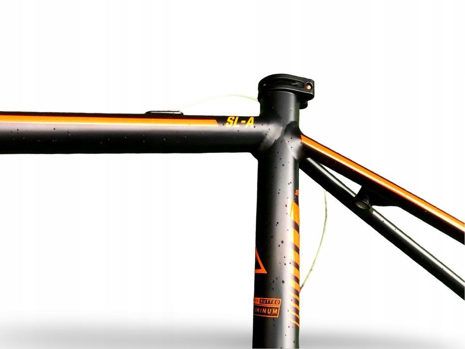 Rama Rowerowa Szosowa FUJI SL-A 1.5 Rozmiar 54Cm Z Karbonowym Widelcem
