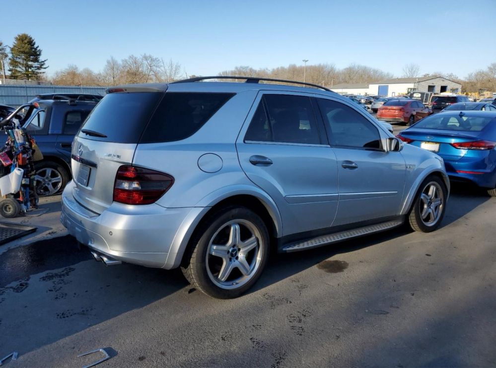 Mercedes Benz ML6.3 AMG