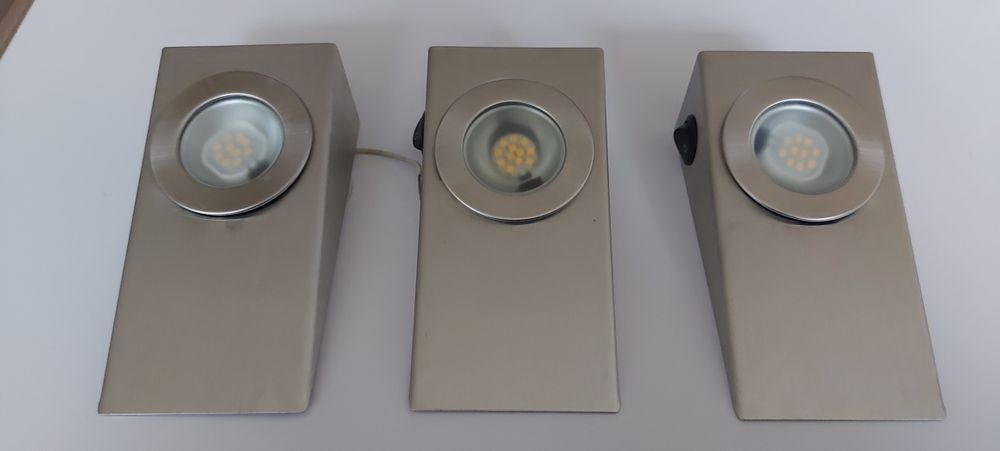 Lampki podszafkowe 12V