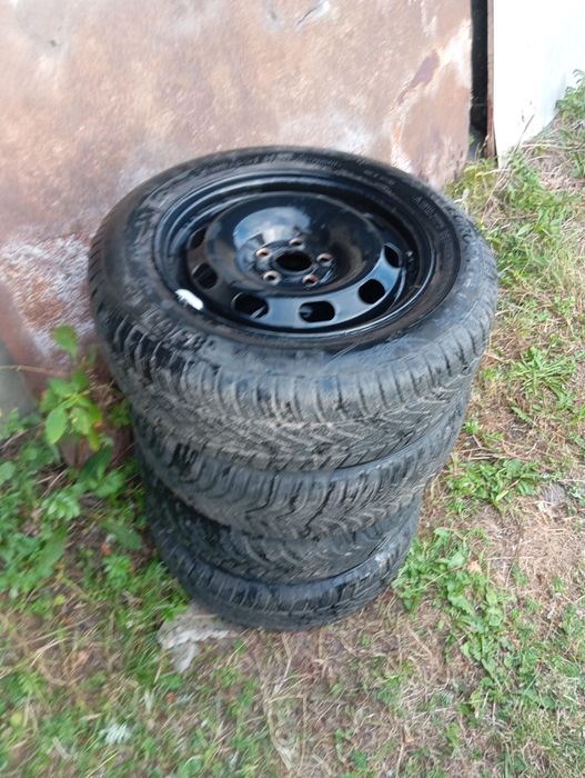 Felgi stalowe koła Volkswagen Golf IV 4 Komplet R15 195/65 5x100