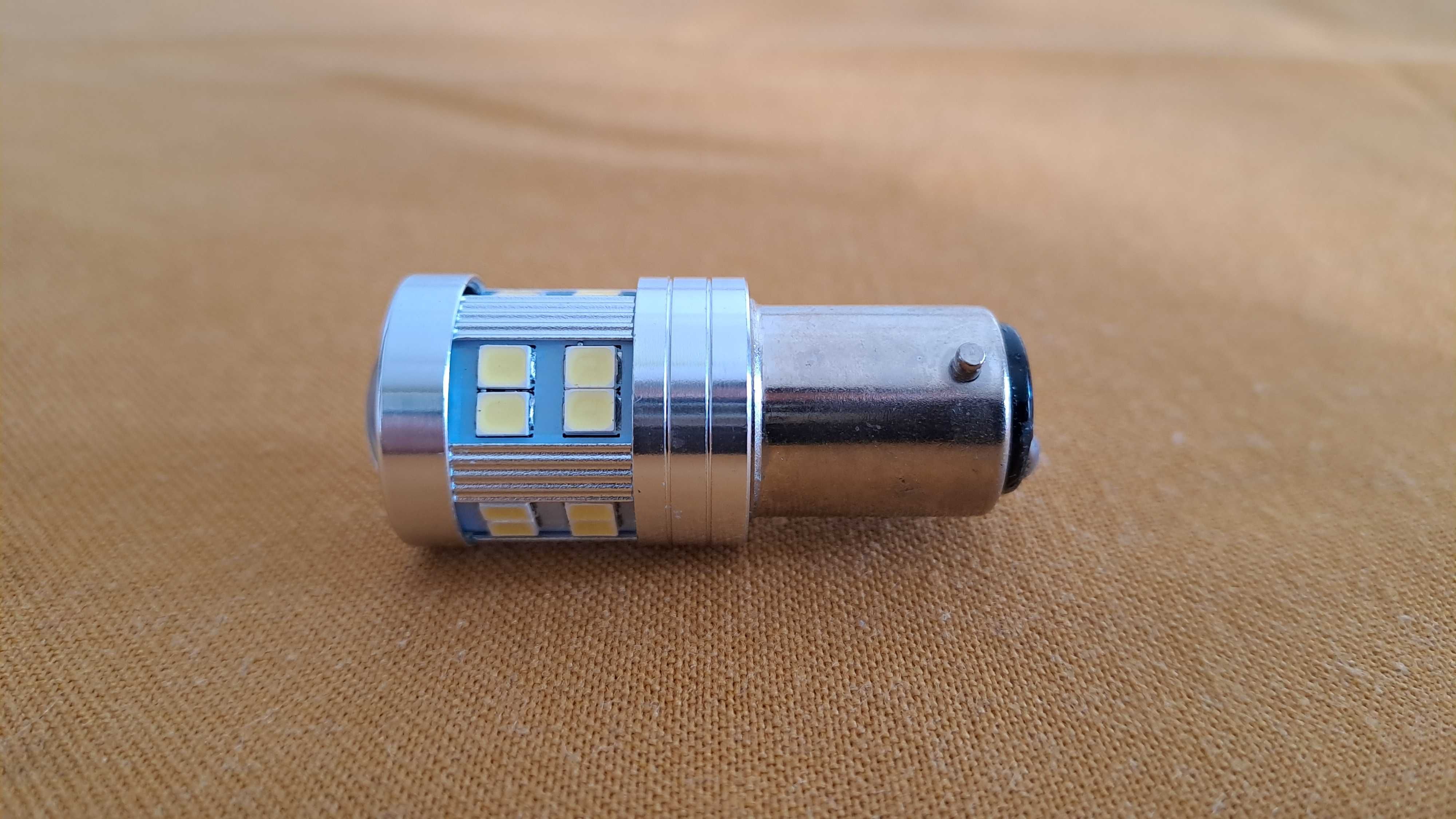 Lâmpada Auto 6 V Led. Nova