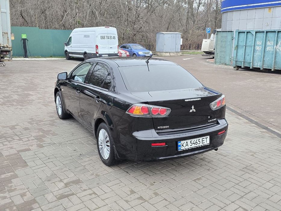 Mitsubishi Lancer 10 X 2012г в отличном состоянии