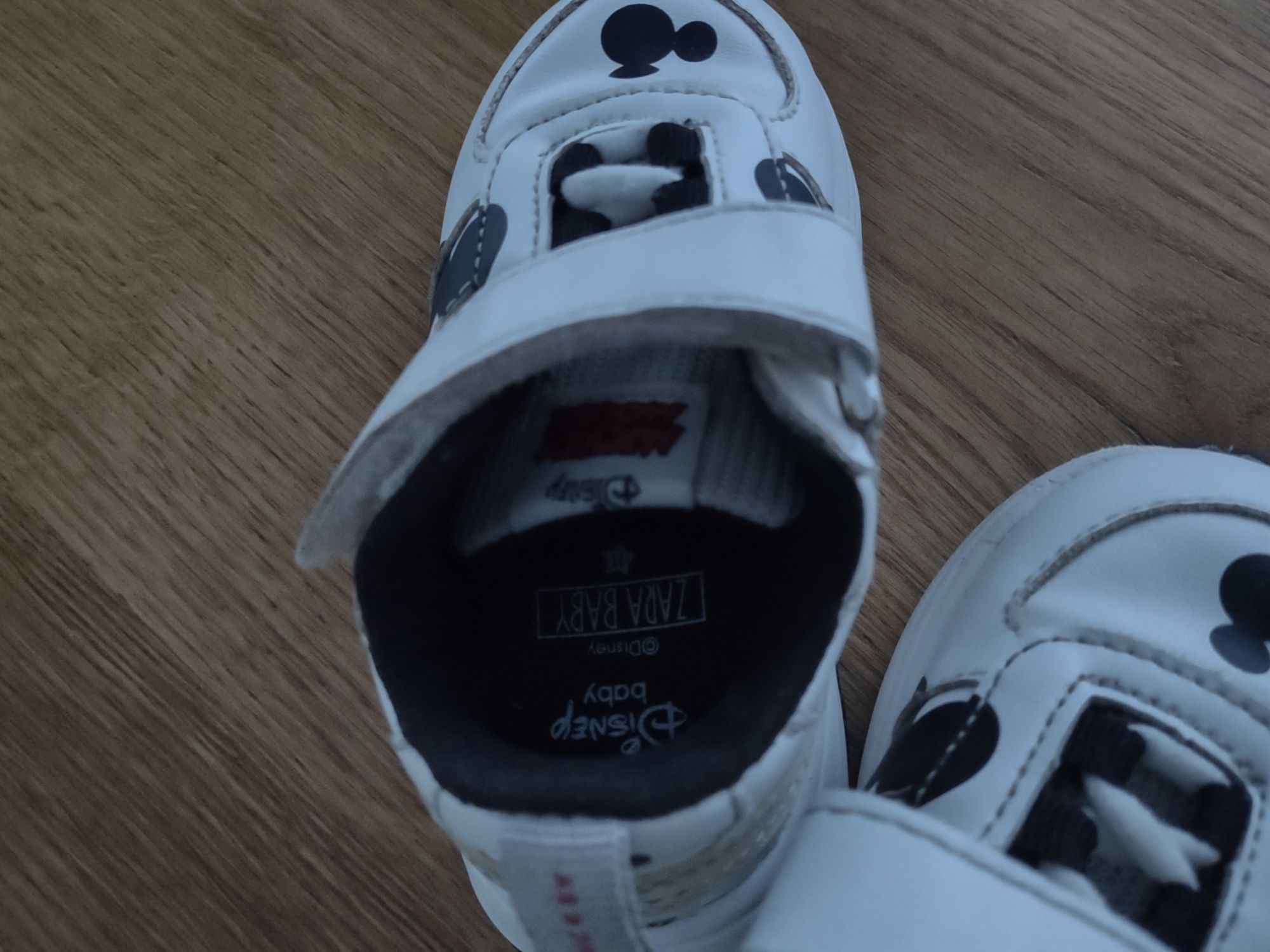 Buty sportowe Zara chłopiec Mickey Mouse