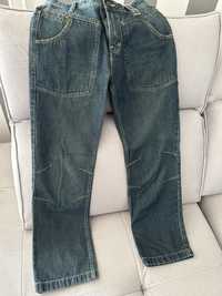 Spodnie jeansowe r. 152