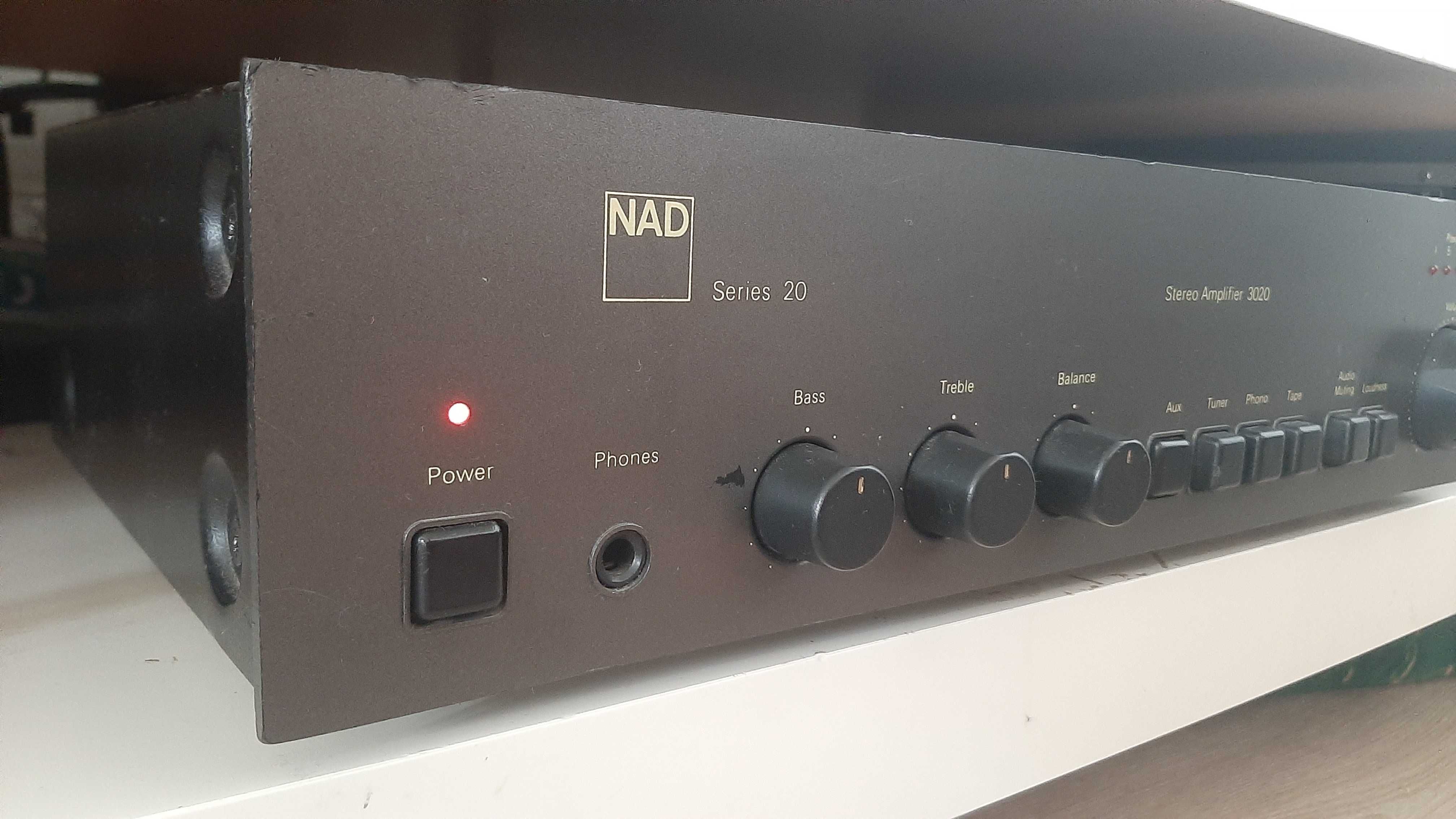 Wzmacniacz NAD 3020 Series 20 Stereo
