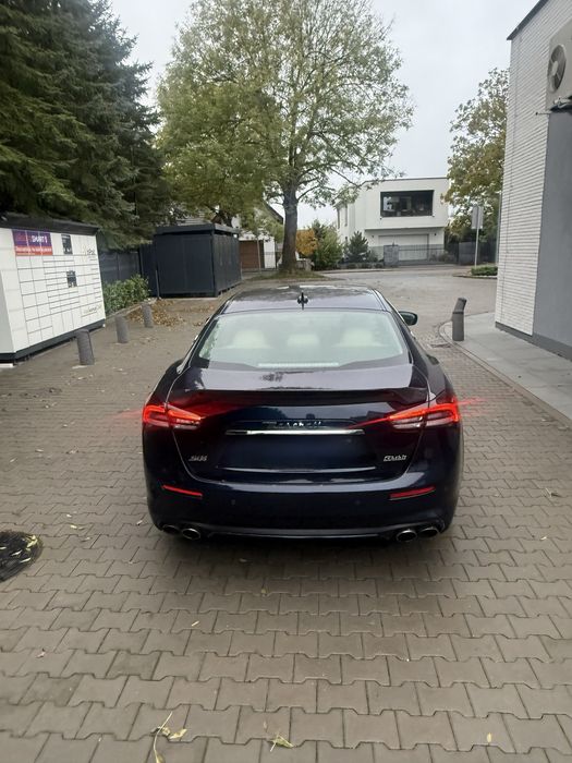 MASERATI GHIBLI SQ4 GRANLUSSO 3.0 430km LIFT Trofeo niebieski