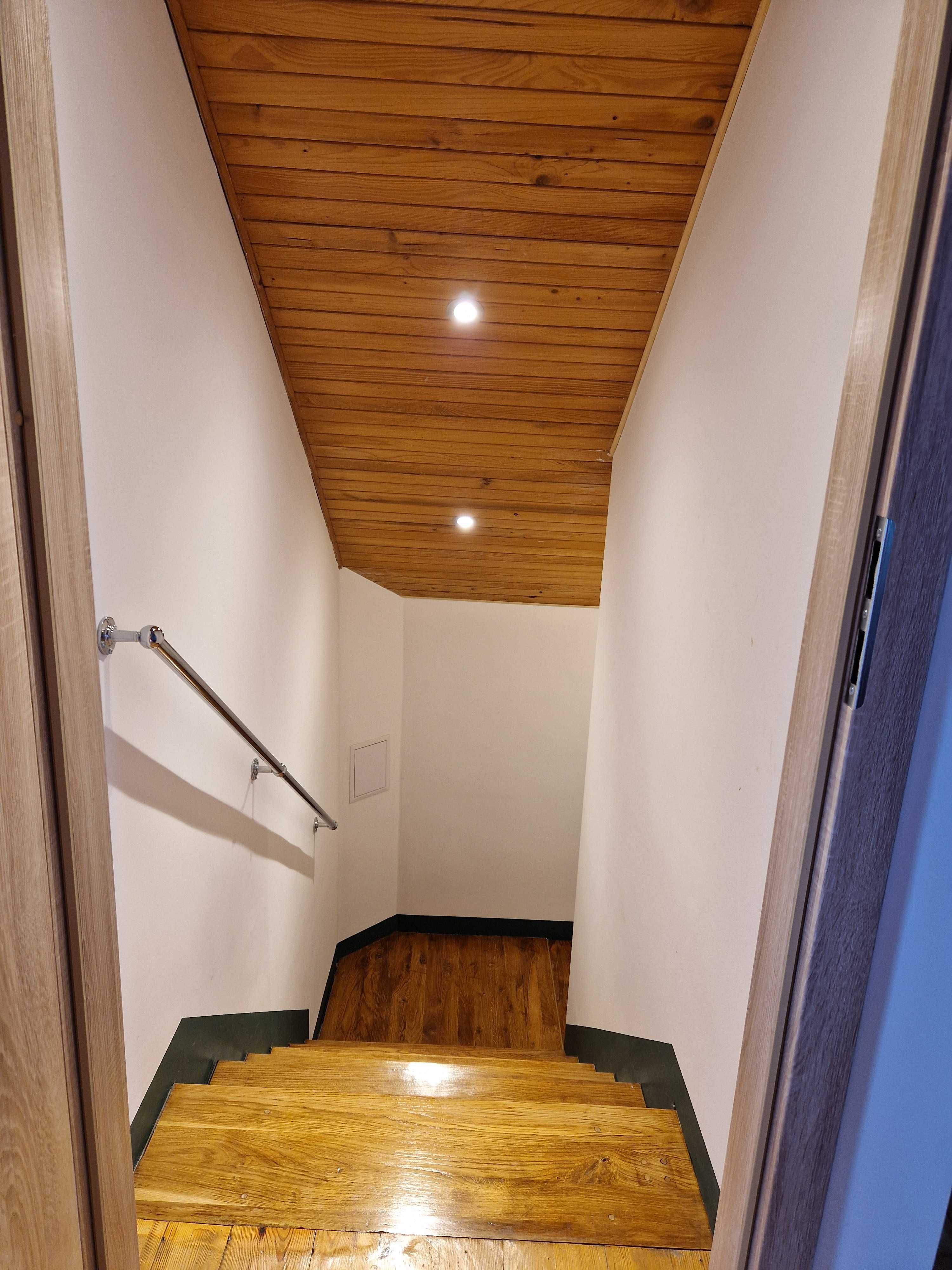 "KWATERA POD TRZYDZIESTKĄ"   Noclegi,  Zwierzyniec, Roztocze