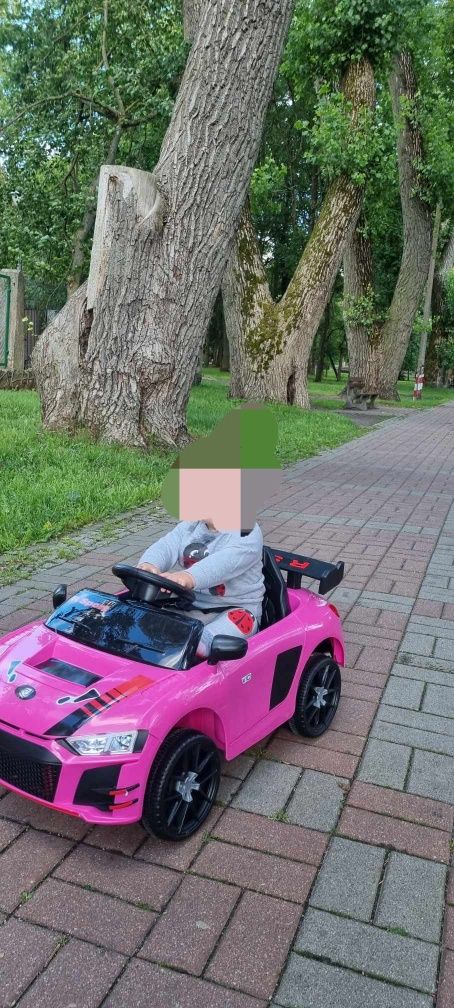 Auto na pilota dla dziewczynki