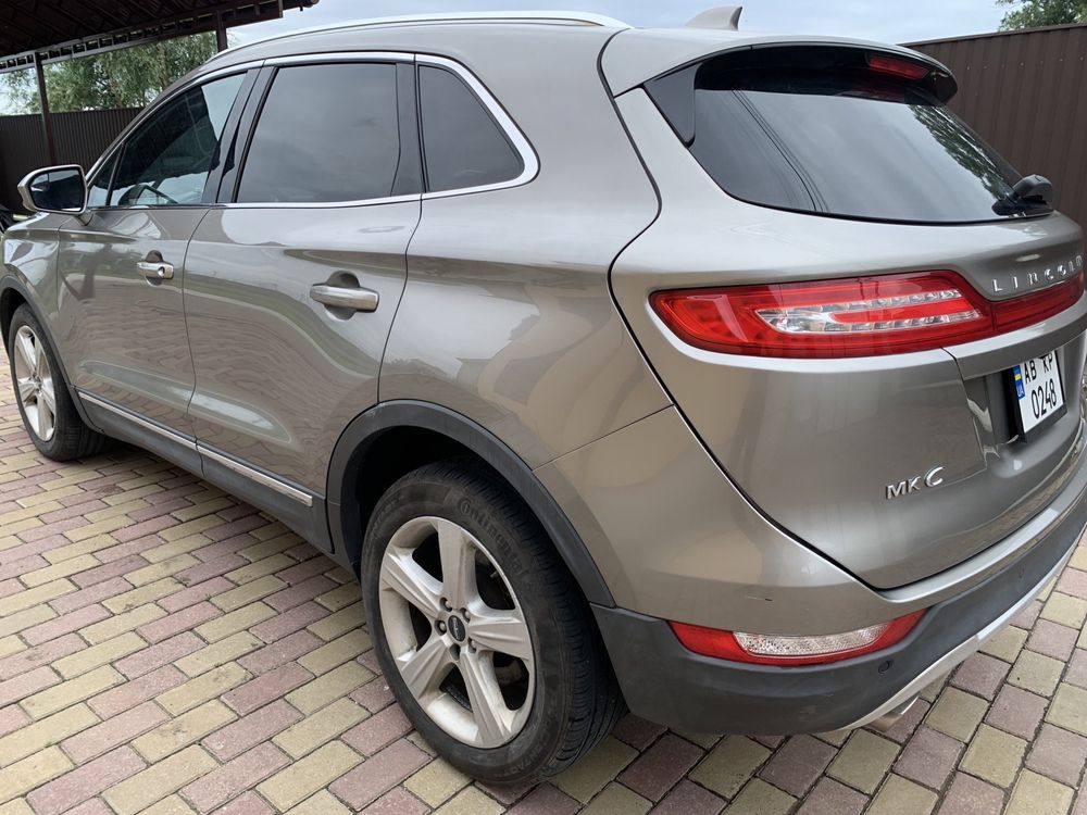 Продам Lincoln MKC 2016