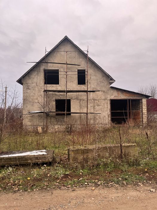 Продам будинок с.Довжок