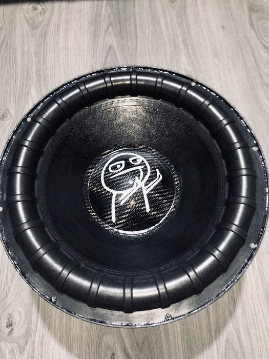 Продам сабвуфер 15 кастом