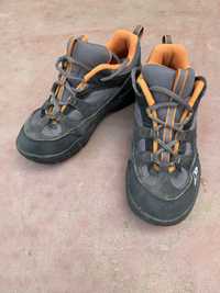 Кросівки трекінгові черевики salomon