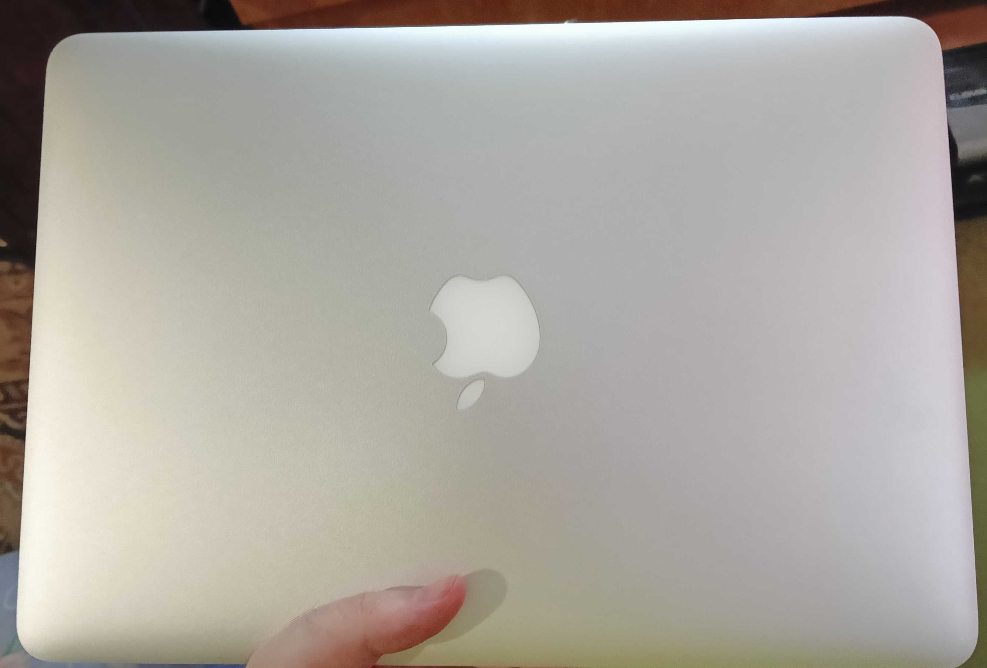 Macbook Pro 2015 13" Retina (i5, 8Gb, 128Gb SSD)