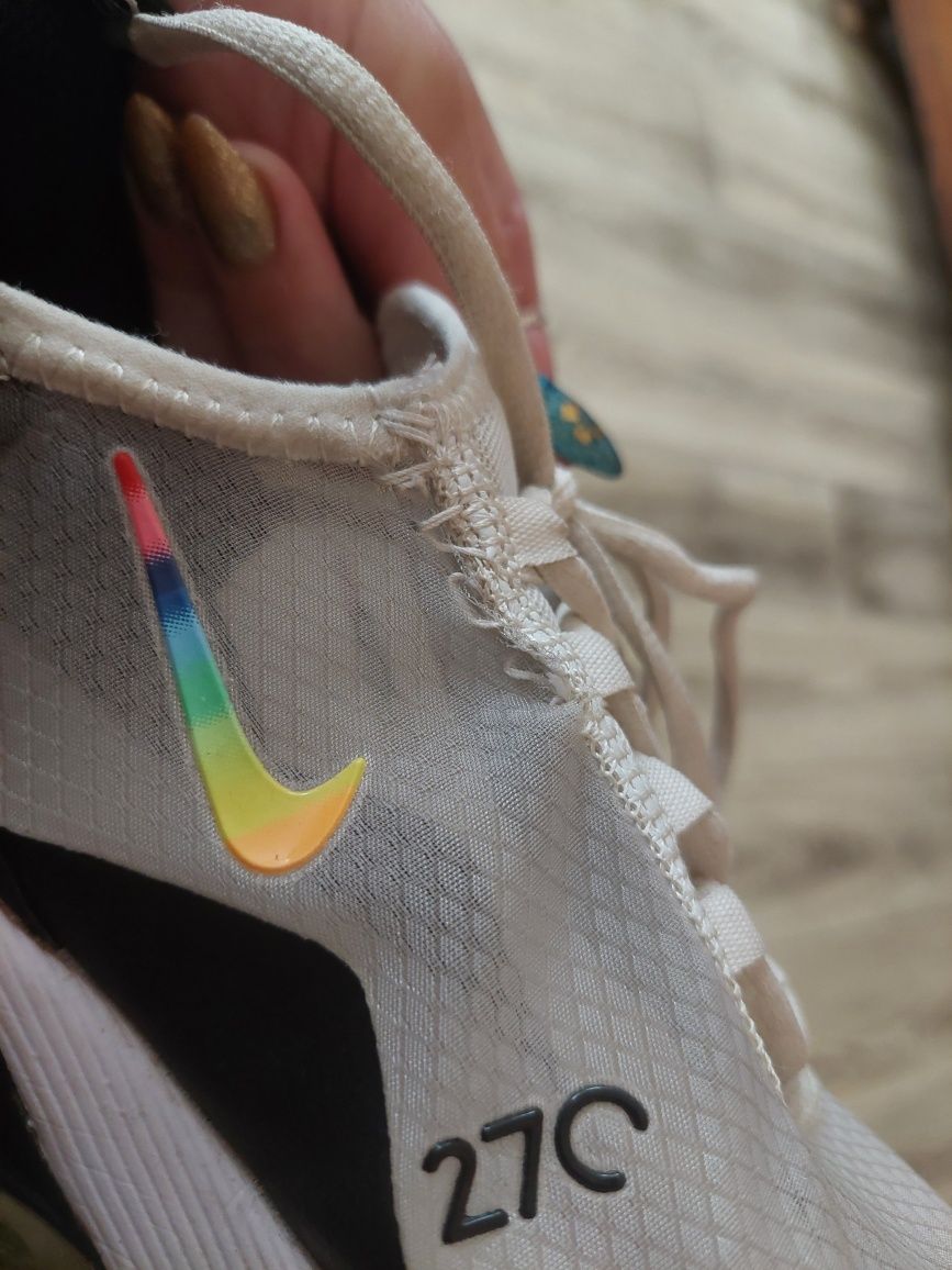 Buty Nike Air 270 React