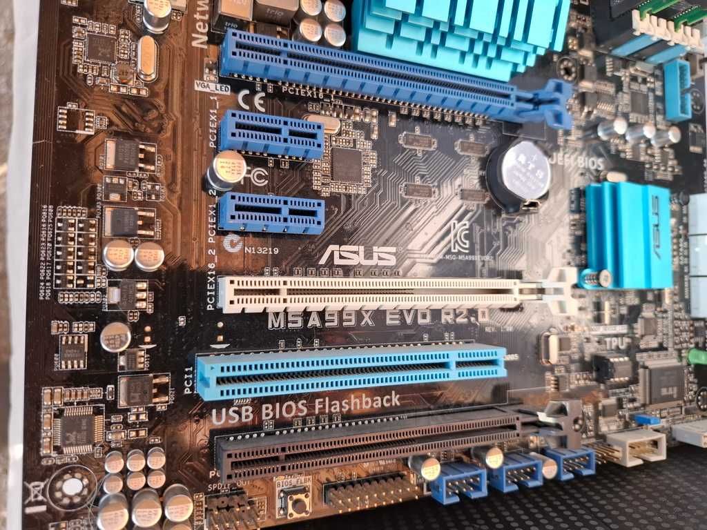 Zestaw Płyta Asus M5A99X, AMD FX-8150 3.6Ghz, Kingston 8GB DDR3