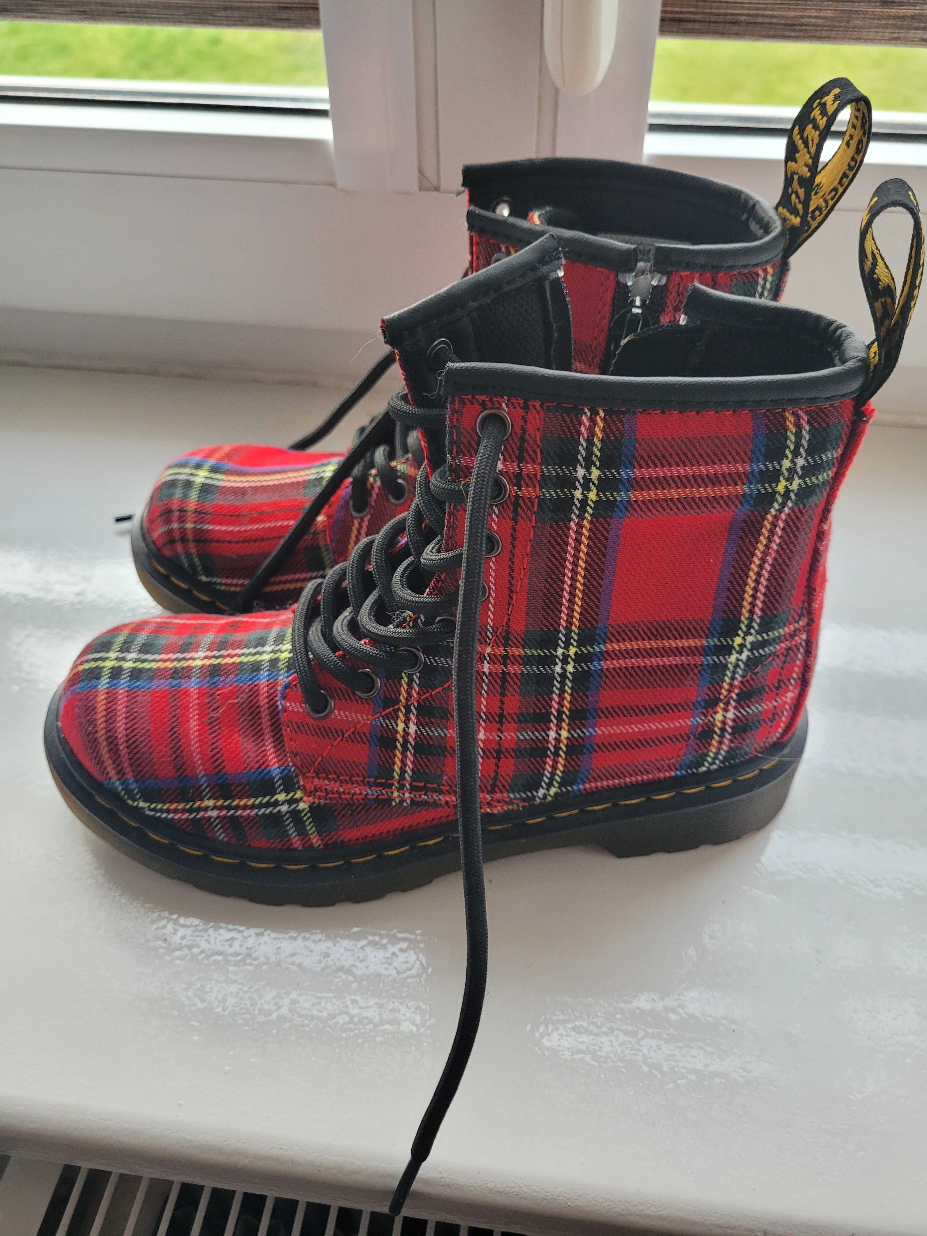 Buty Dr.Martens dla dziewczynki