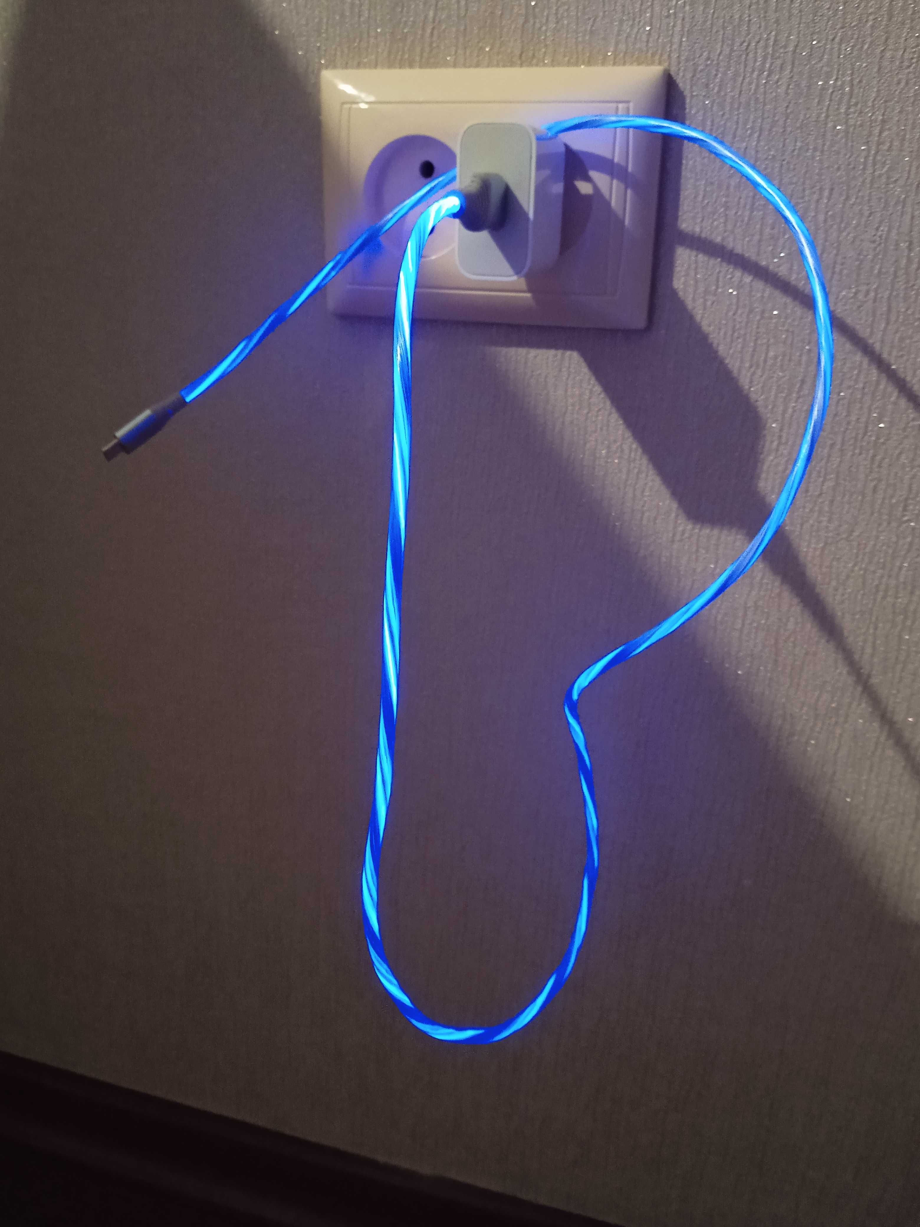Светящийся USB-кабель для зарядки для всех телефонов 3 в 1