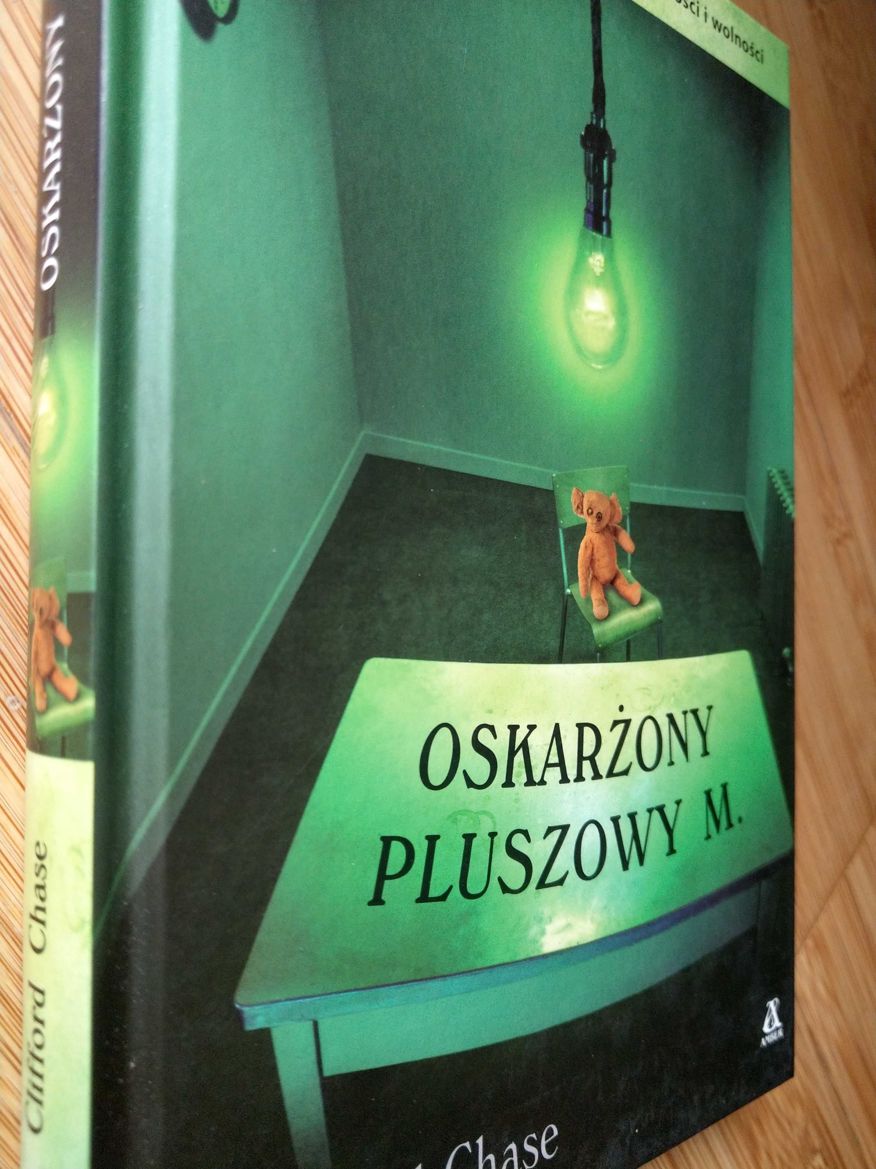 Książka Oskarżony pluszowy miś - C. Chase