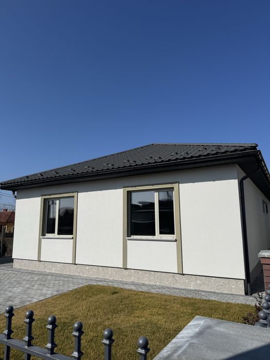 Продаж гарного котеджу