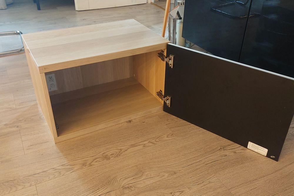 Szafka do powieszenia ikea