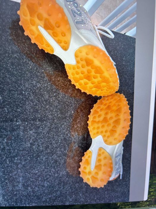 Sapatilhas EXÉ  Como novas